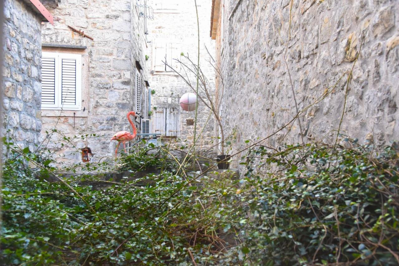 Apartamento Palm Square 1 Old Town Apt Budva Exterior foto