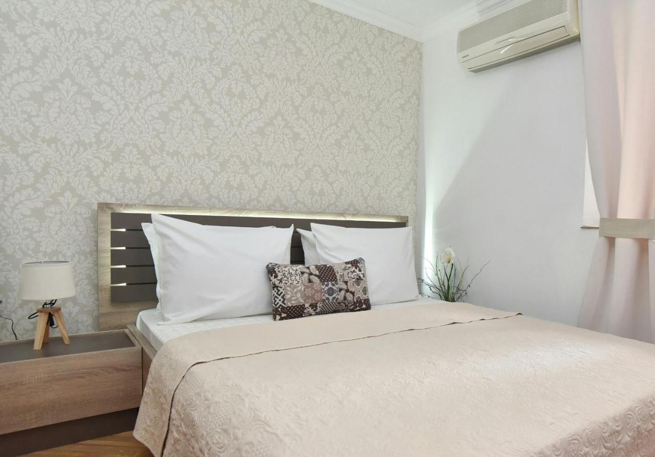 Apartamento Palm Square 1 Old Town Apt Budva Exterior foto